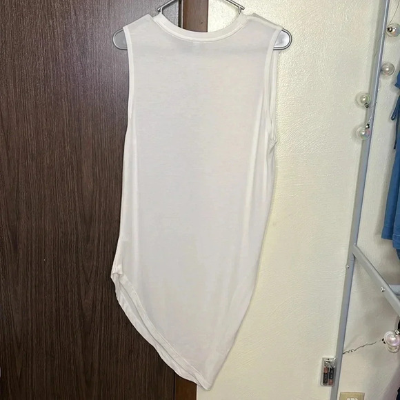 Athleta Cloudlight Restore Tank White Size M - Picture 3 of 5